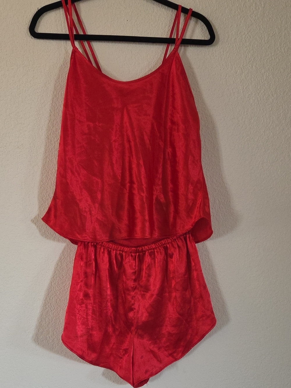 Women's Satin Spaghetti-String Cami & Shorts Sleep Set - Red